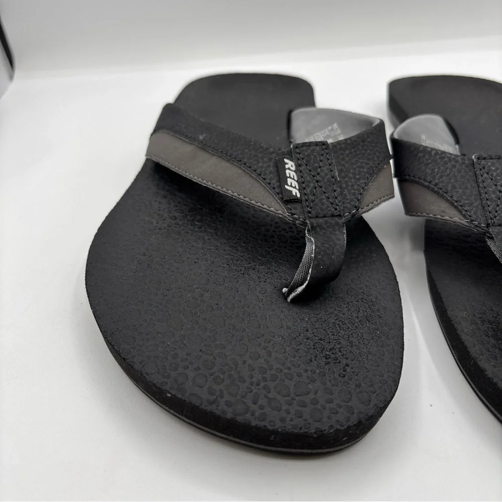 Reef Flip Flops Men's Size 12 K-10 EUR 45 Black Gray Slip On Comfort Sandals
